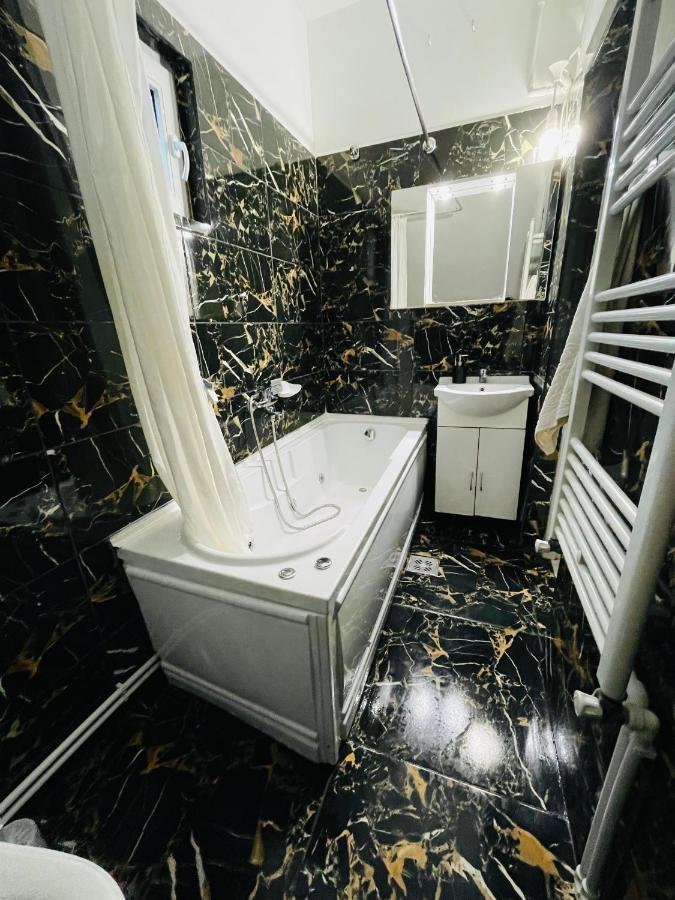 Vila Cris Apartments Năvodari المظهر الخارجي الصورة