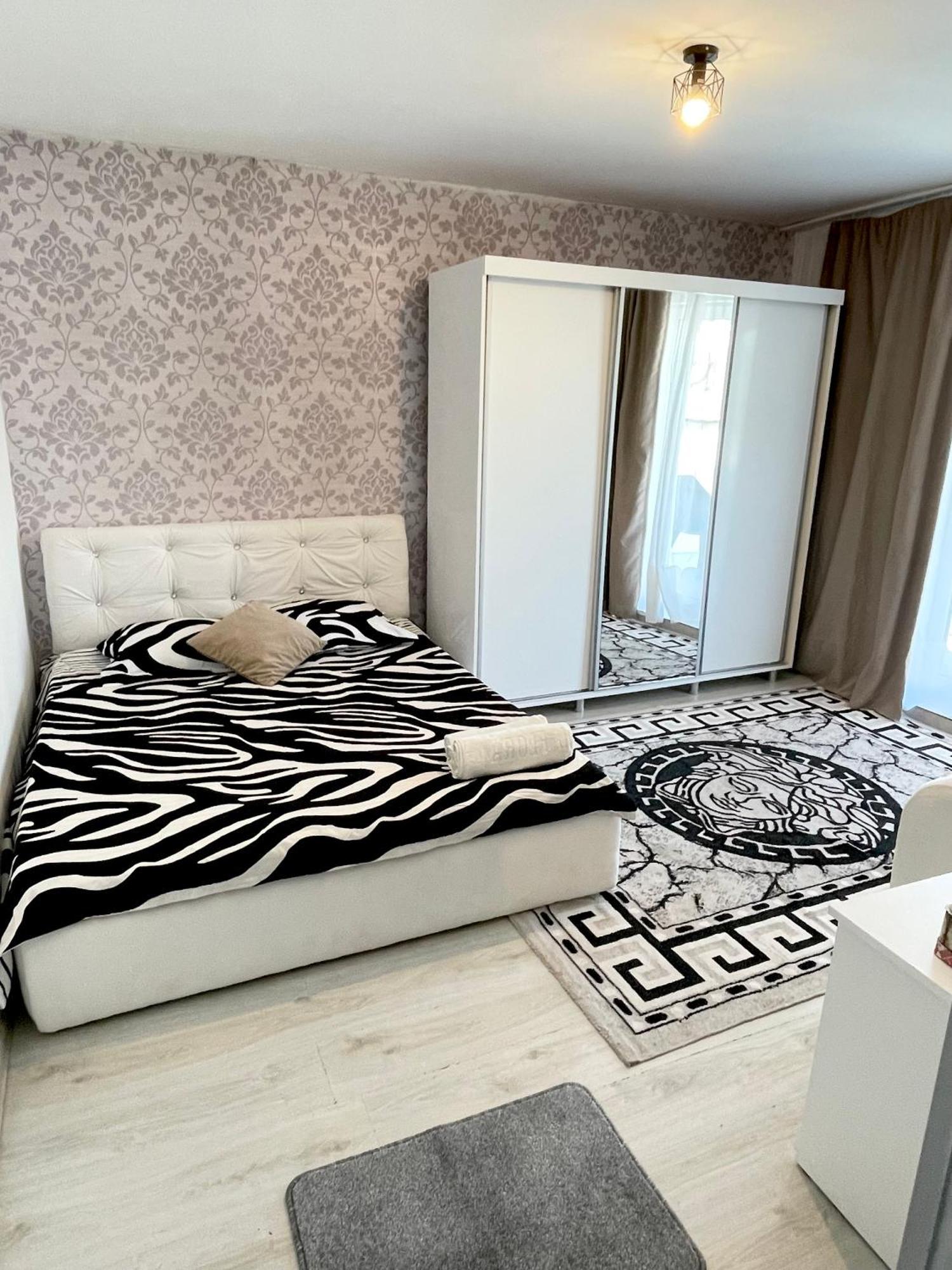 Vila Cris Apartments Năvodari المظهر الخارجي الصورة