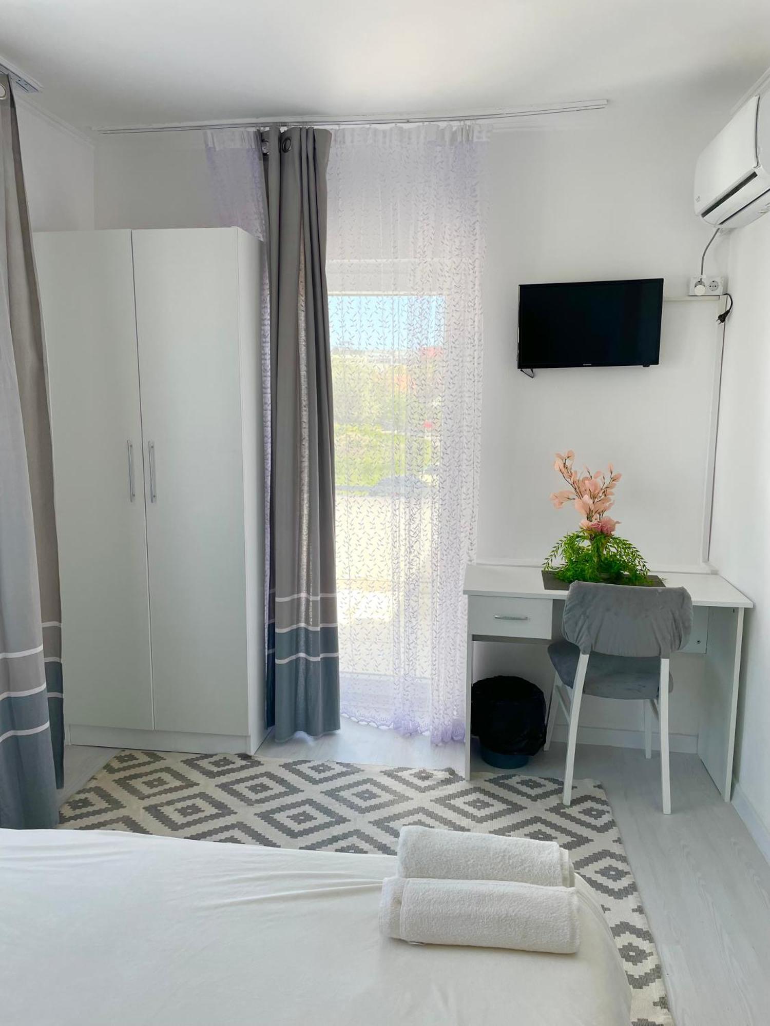 Vila Cris Apartments Năvodari المظهر الخارجي الصورة